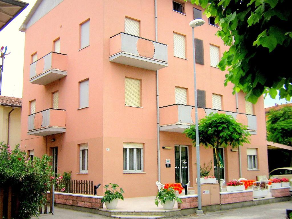 רימיני Hotel Ivette מראה חיצוני תמונה