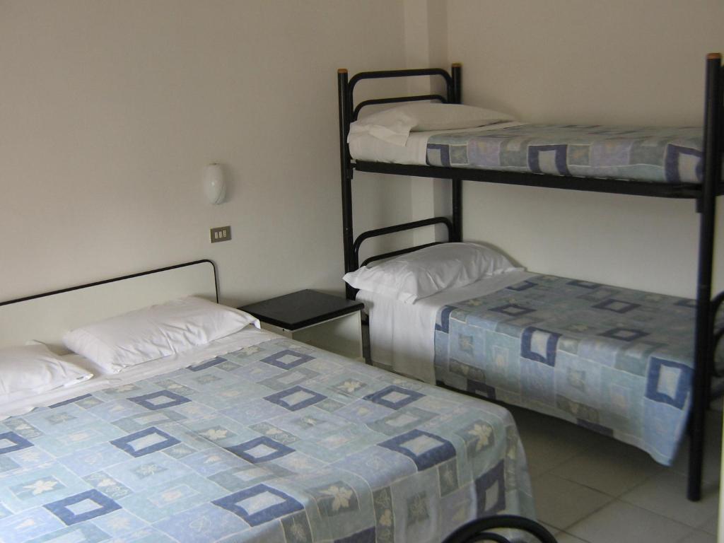 רימיני Hotel Ivette חדר תמונה