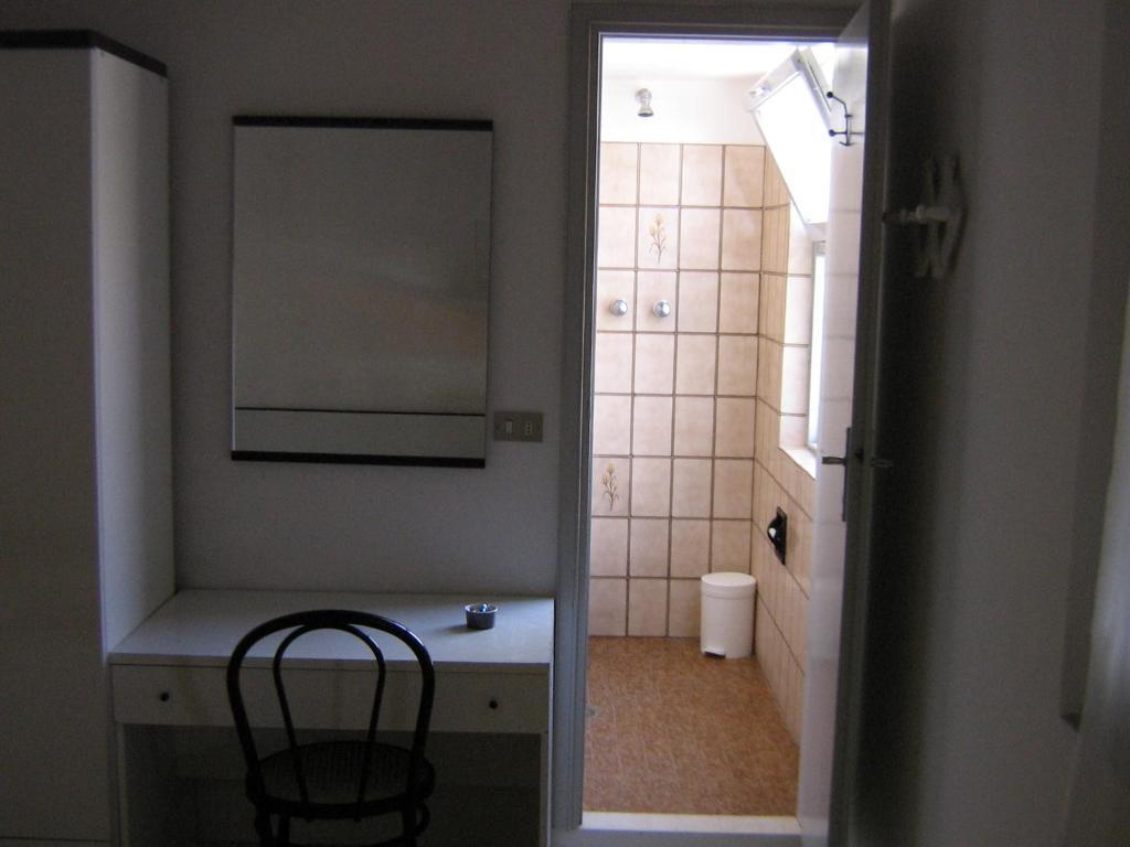 רימיני Hotel Ivette חדר תמונה