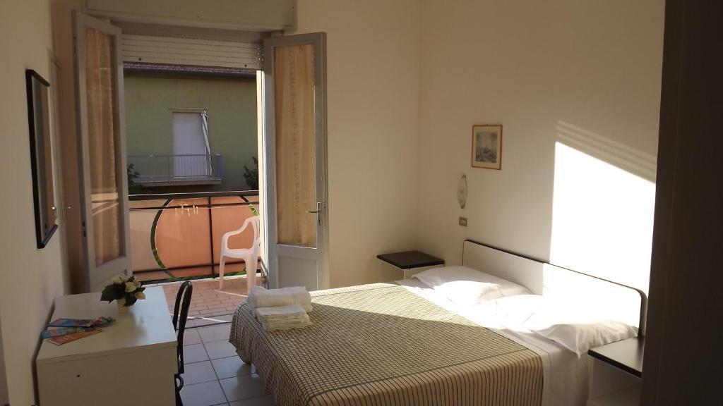 רימיני Hotel Ivette מראה חיצוני תמונה