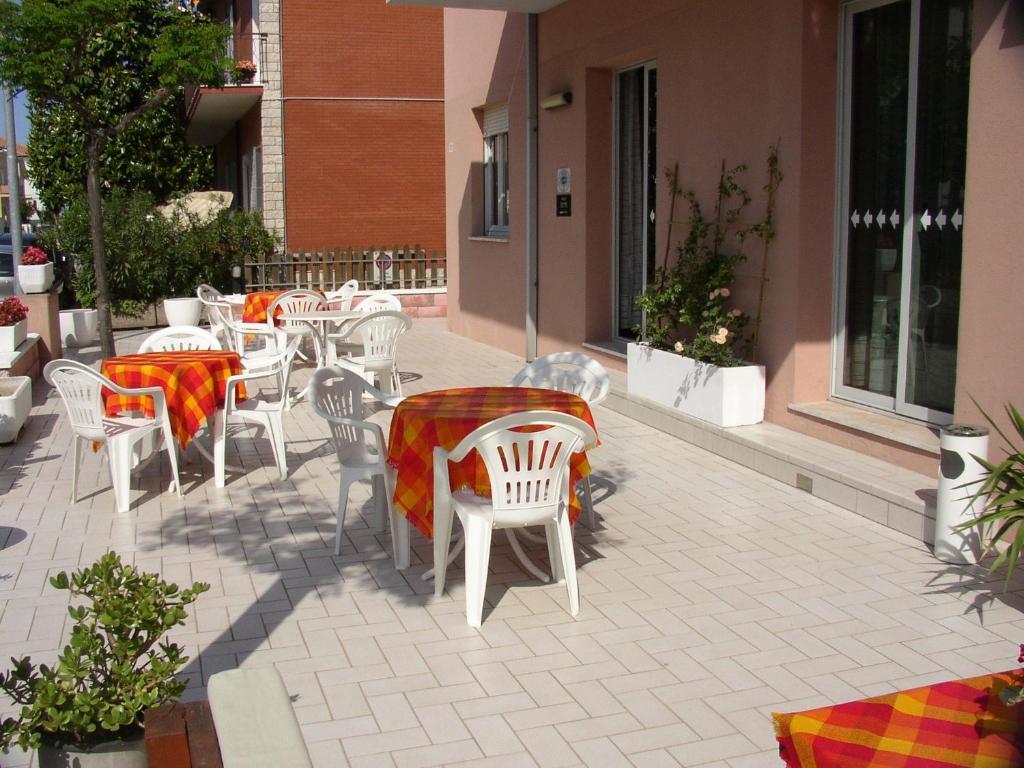 רימיני Hotel Ivette מראה חיצוני תמונה